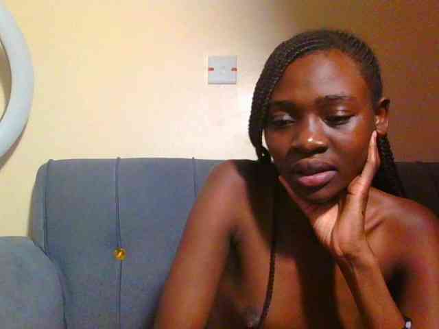 Preetygirl webcam
