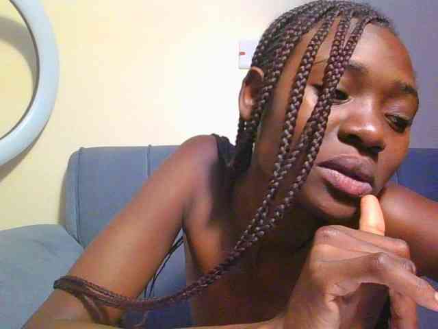 Preetygirl webcam