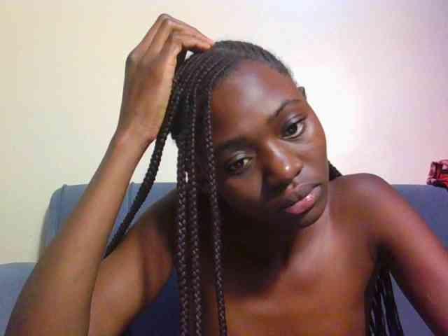Preetygirl webcam