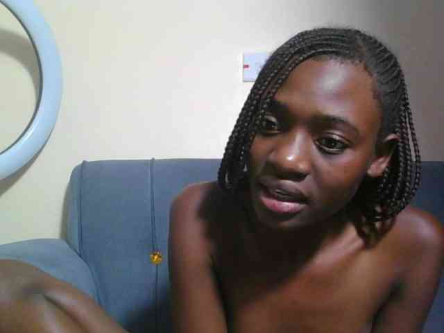Preetygirl webcam