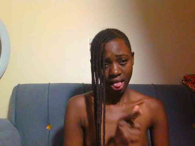Preetygirl webcam