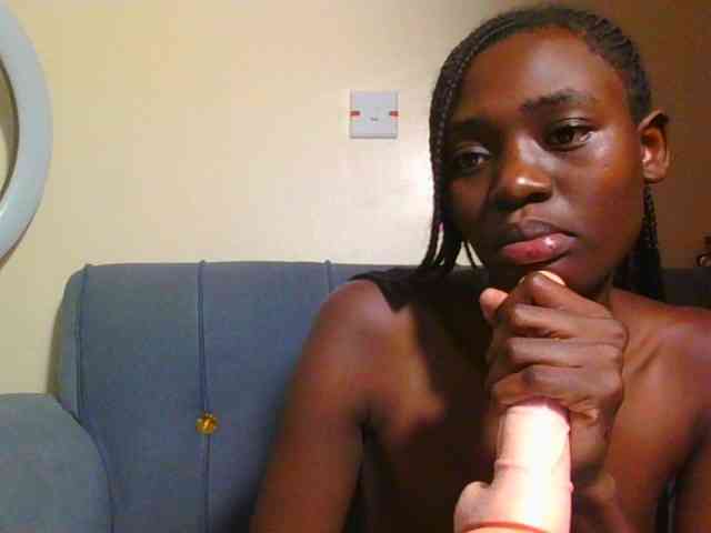 Preetygirl webcam
