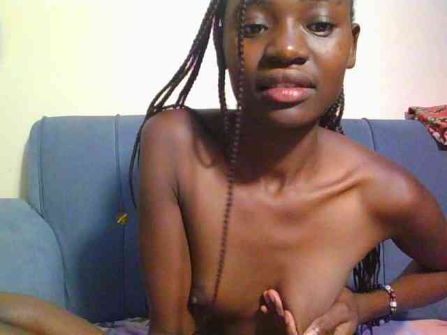 Preetygirl webcam