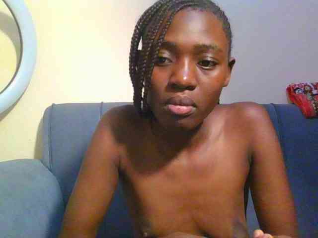 Preetygirl webcam