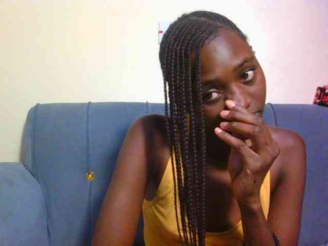 Preetygirl webcam
