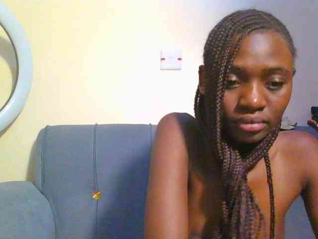 Preetygirl webcam