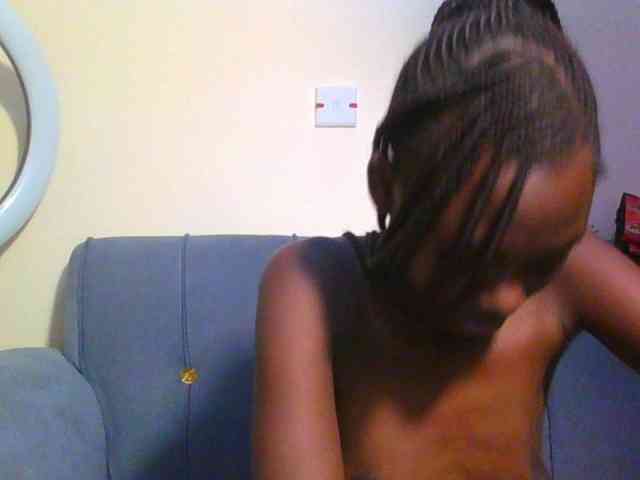 Preetygirl webcam