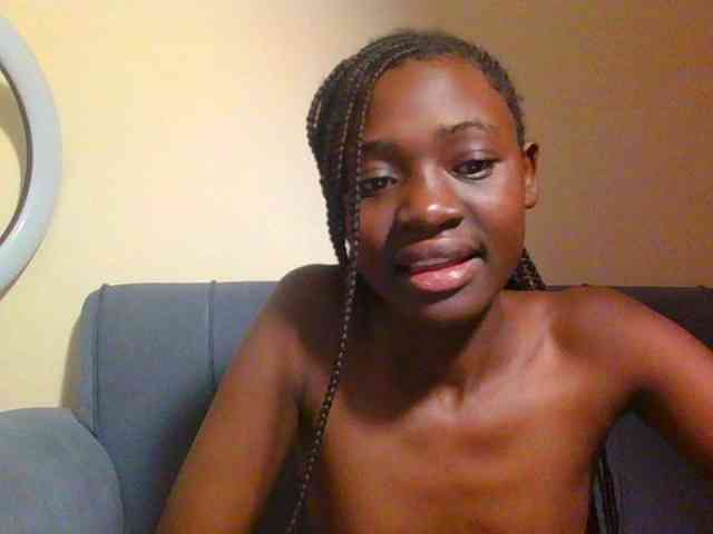 Preetygirl webcam
