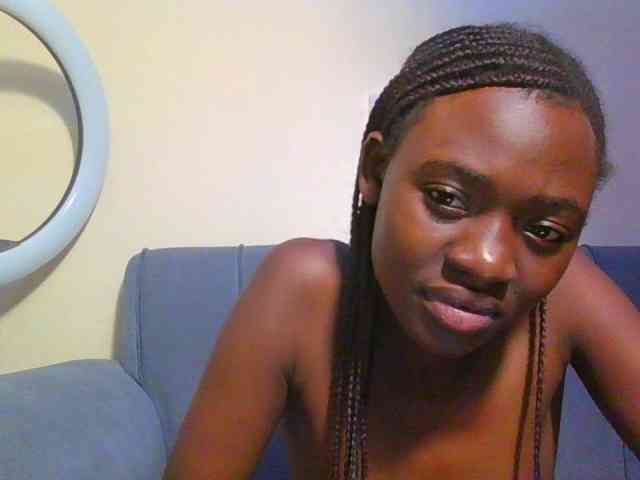 Preetygirl webcam