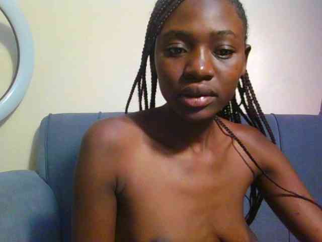 Preetygirl webcam