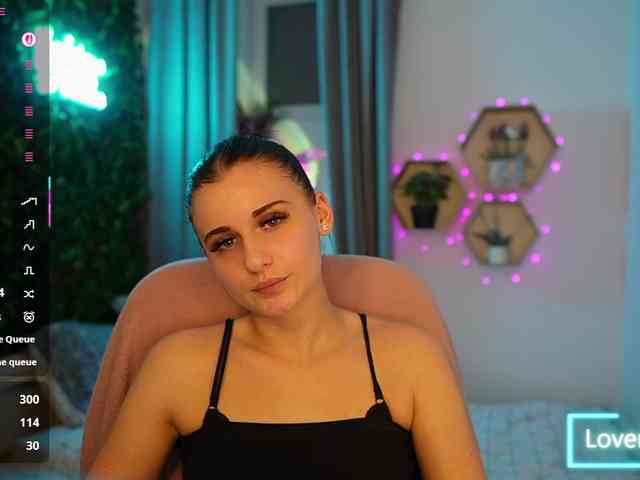 BettyGrey webcam