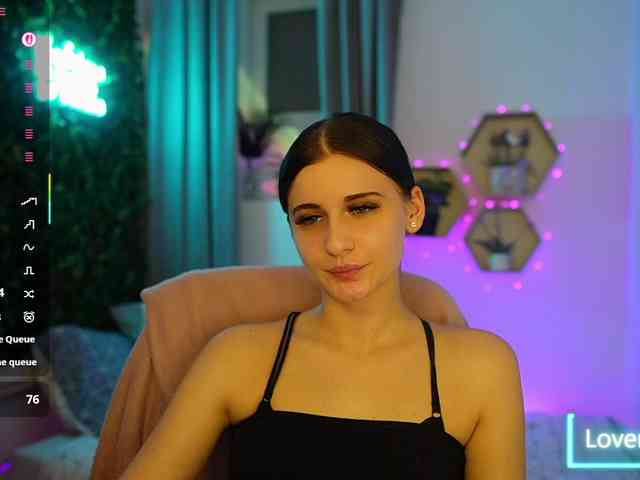 BettyGrey webcam