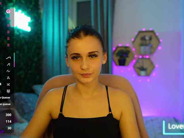 BettyGrey webcam