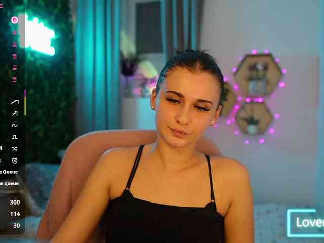 BettyGrey webcam