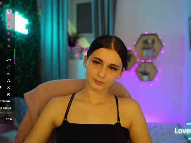 BettyGrey webcam