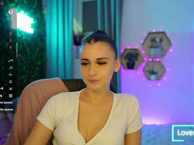 BettyGrey webcam