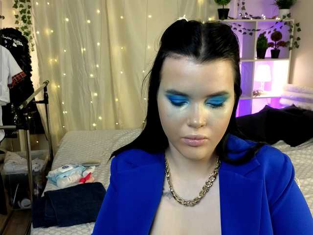 ViolaBunny from BongaCams