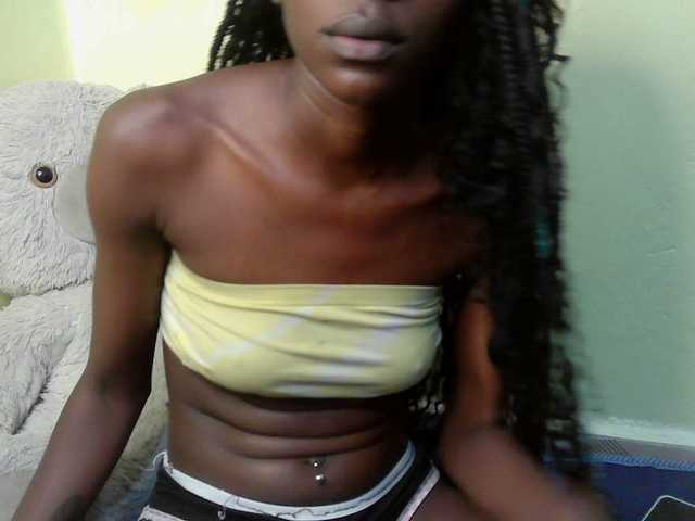 ebonylee webcam bongacams model stream image