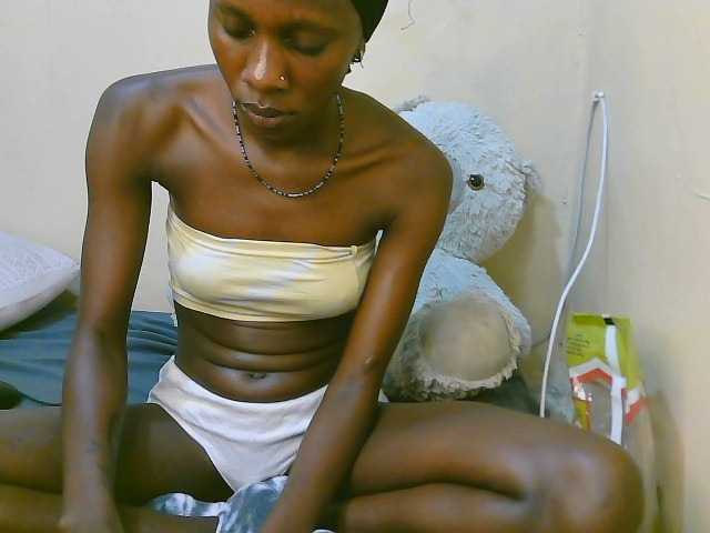 ebonylee webcam bongacams model stream image