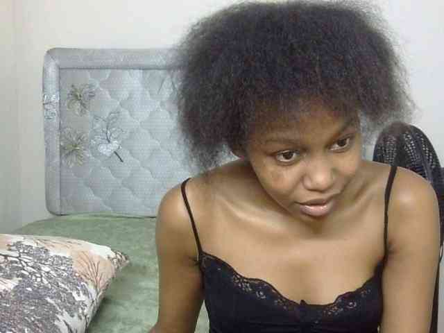 Prettylisa webcam
