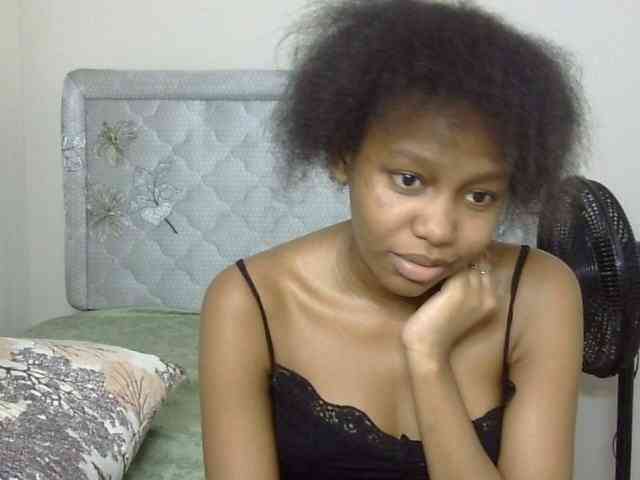Prettylisa webcam