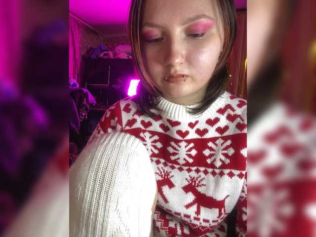 DarkGirl's BongaCams show and profile