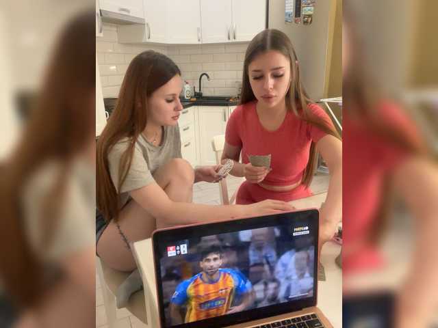 Ameli1 from BongaCams