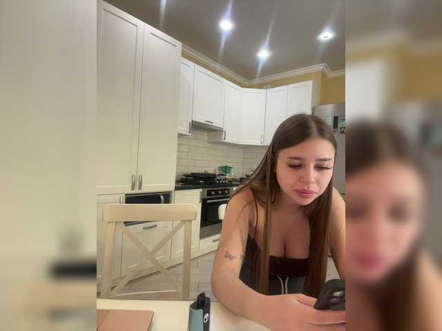 Ameli1's BongaCams show and profile