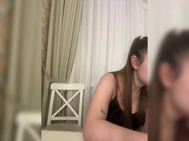 Ameli1's BongaCams show and profile