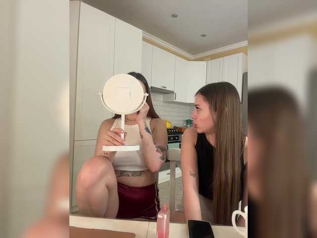 Ameli1's BongaCams show and profile