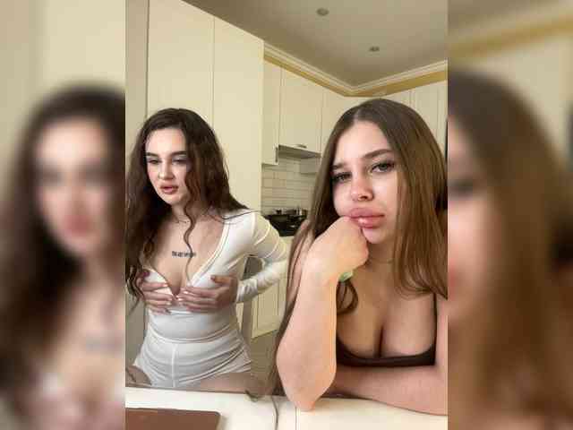 two-beauties webcam