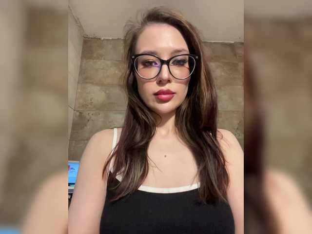 Azilanomi's BongaCams show and profile