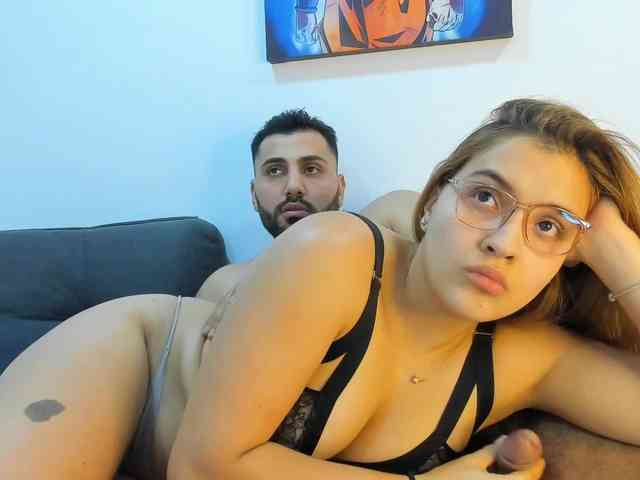 MeryAndEthan webcam