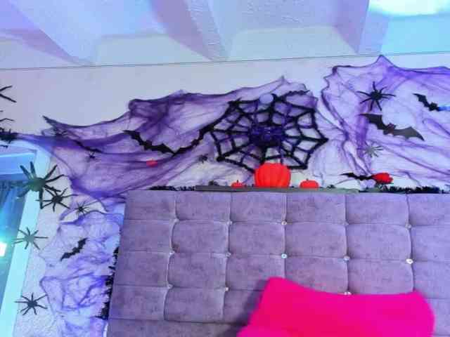 carla-jones webcam