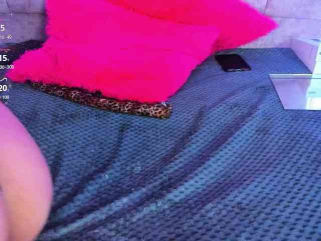 carla-jones webcam