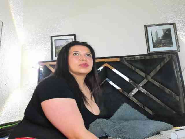 carla-jones webcam