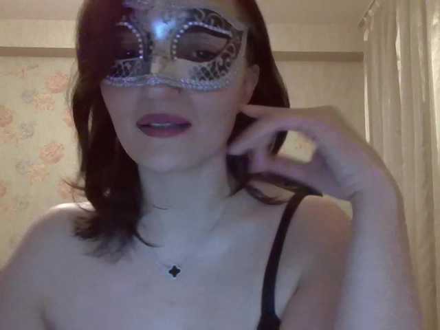molly-38's BongaCams show and profile