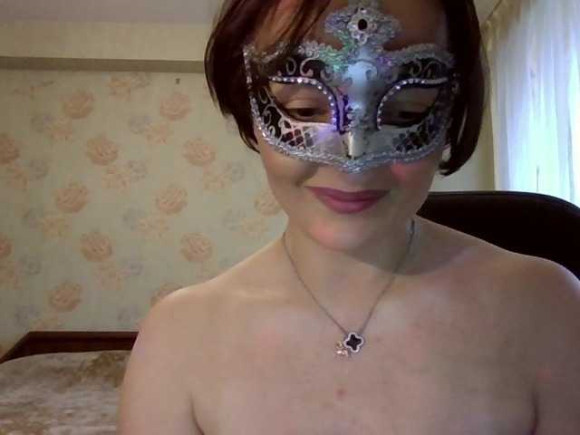 molly-38's BongaCams show and profile