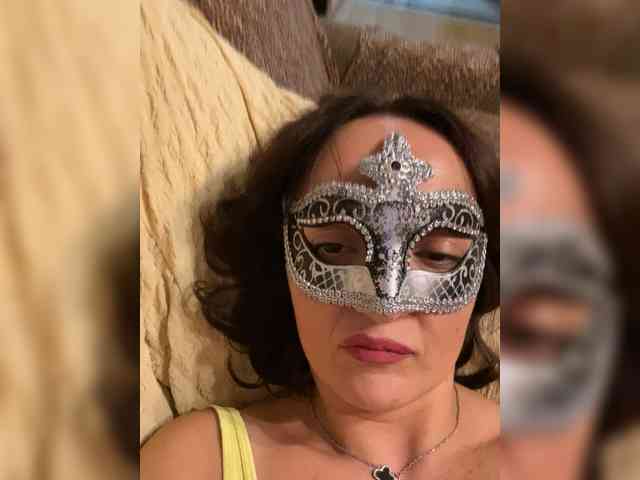 molly-38 webcam