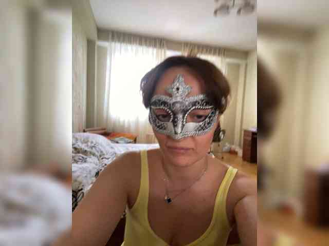 molly-38 webcam