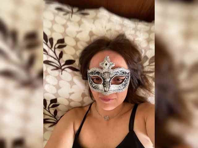 molly-38 webcam