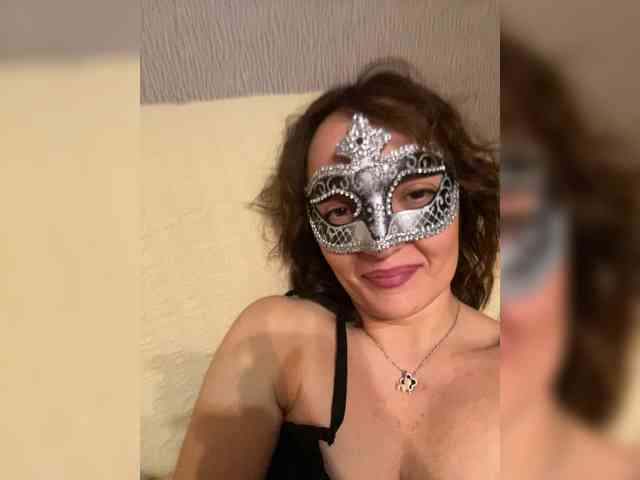 molly-38 webcam