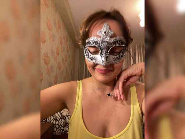 molly-38 webcam