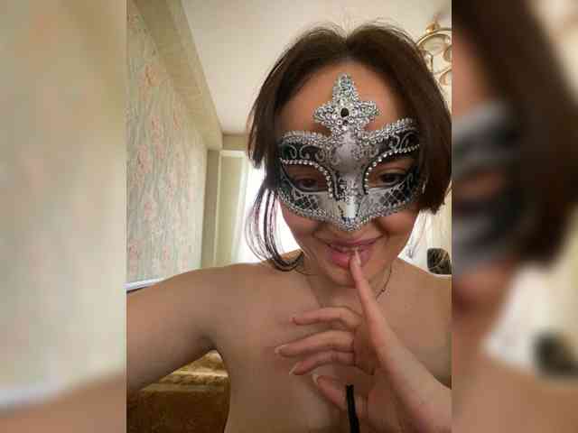 molly-38 Live Webcam on BongaCams