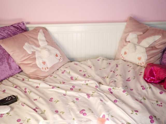 urFilipinaGirl's BongaCams show and profile