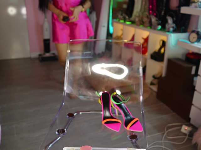 urFilipinaGirl's BongaCams show and profile