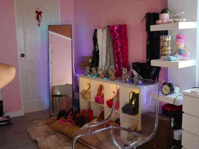 urFilipinaGirl webcam