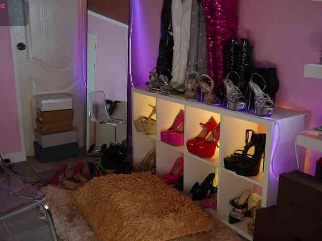 urFilipinaGirl webcam