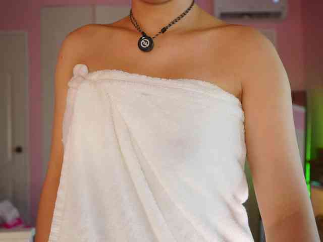 urFilipinaGirl webcam