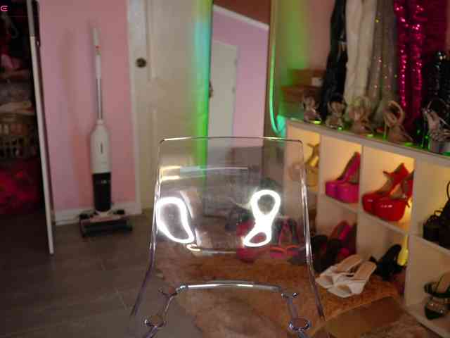 urFilipinaGirl webcam